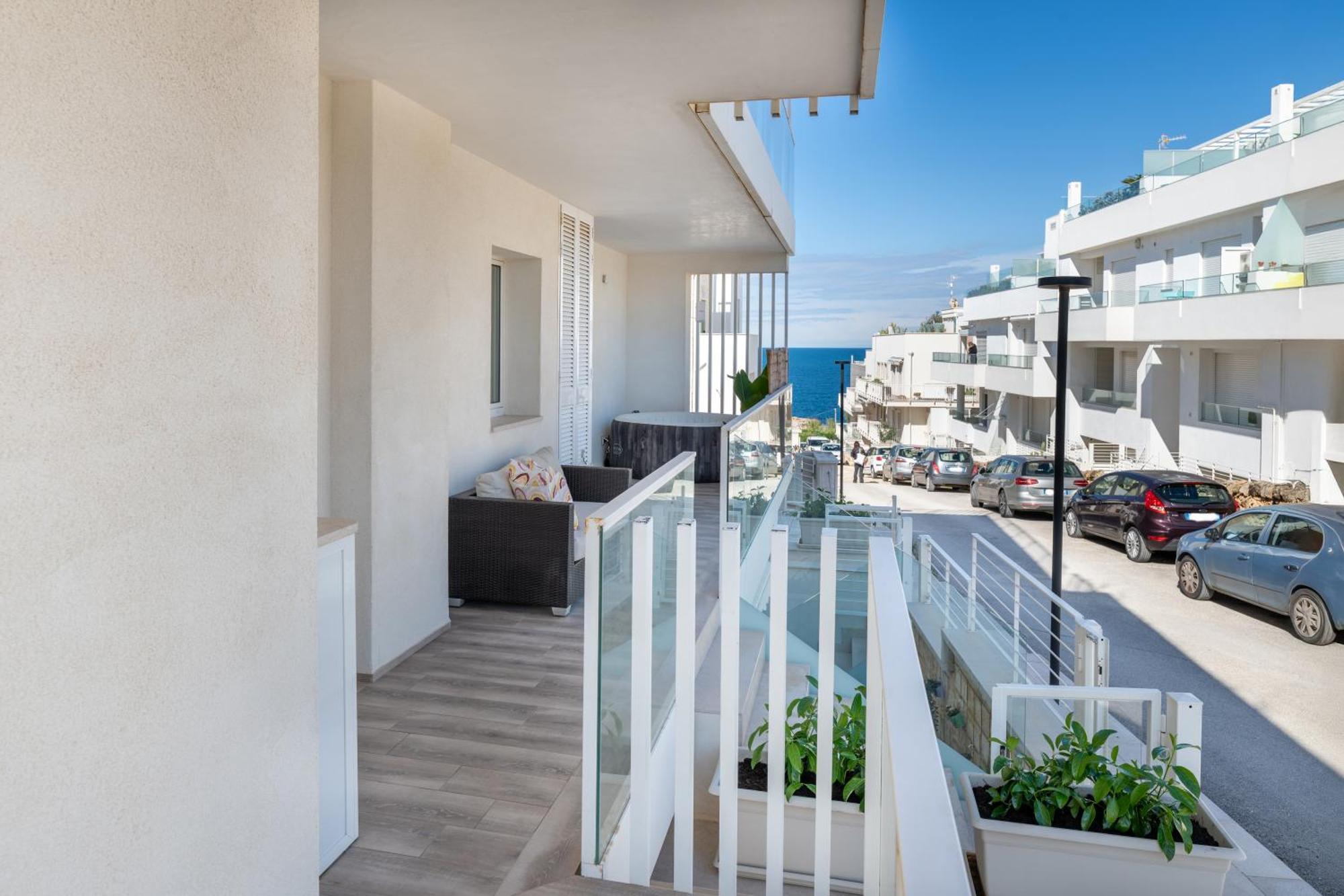Exclusive Deluxe Apt Up To 6 People & Heated Tub Polignano a Mare Exterior foto